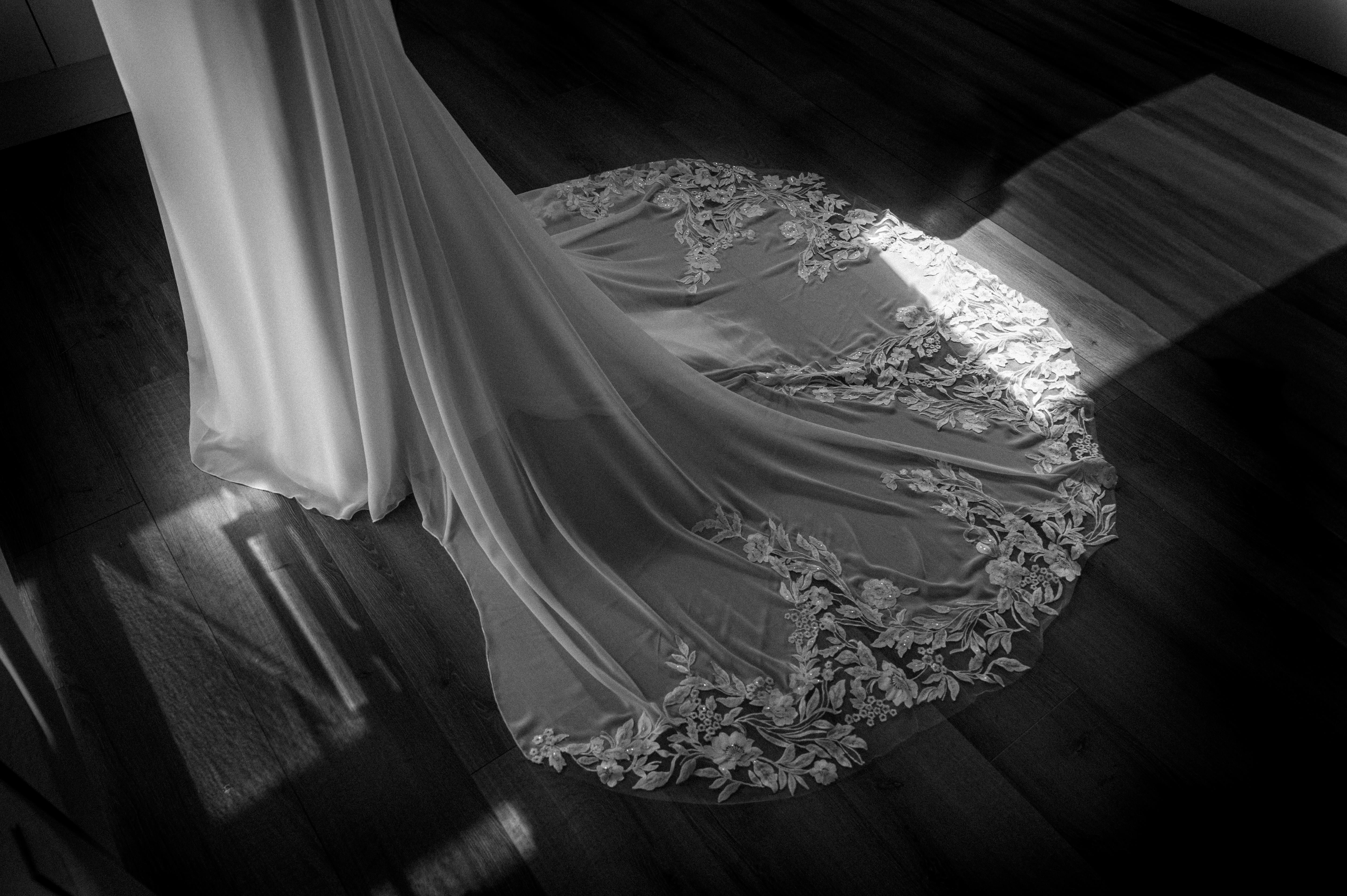CAROLYNE CLIC