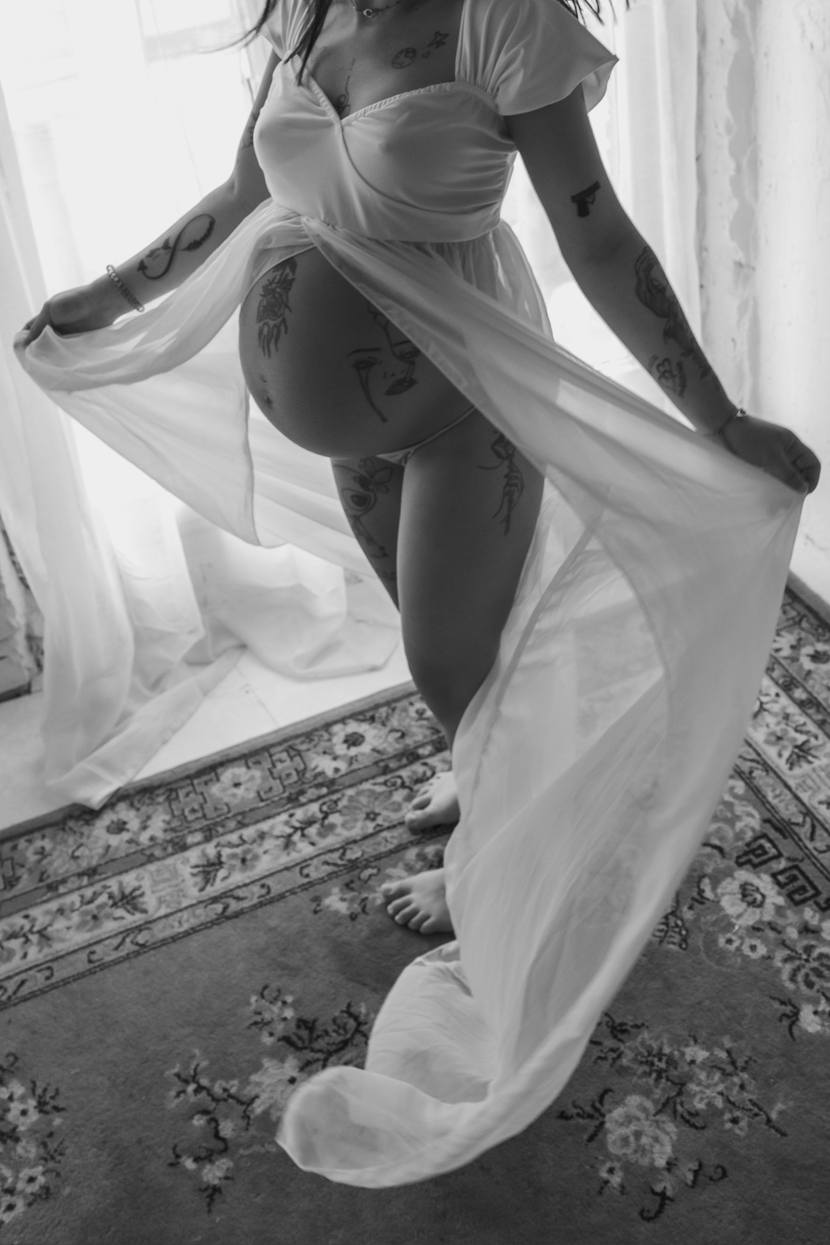 CAROLYNE CLIC