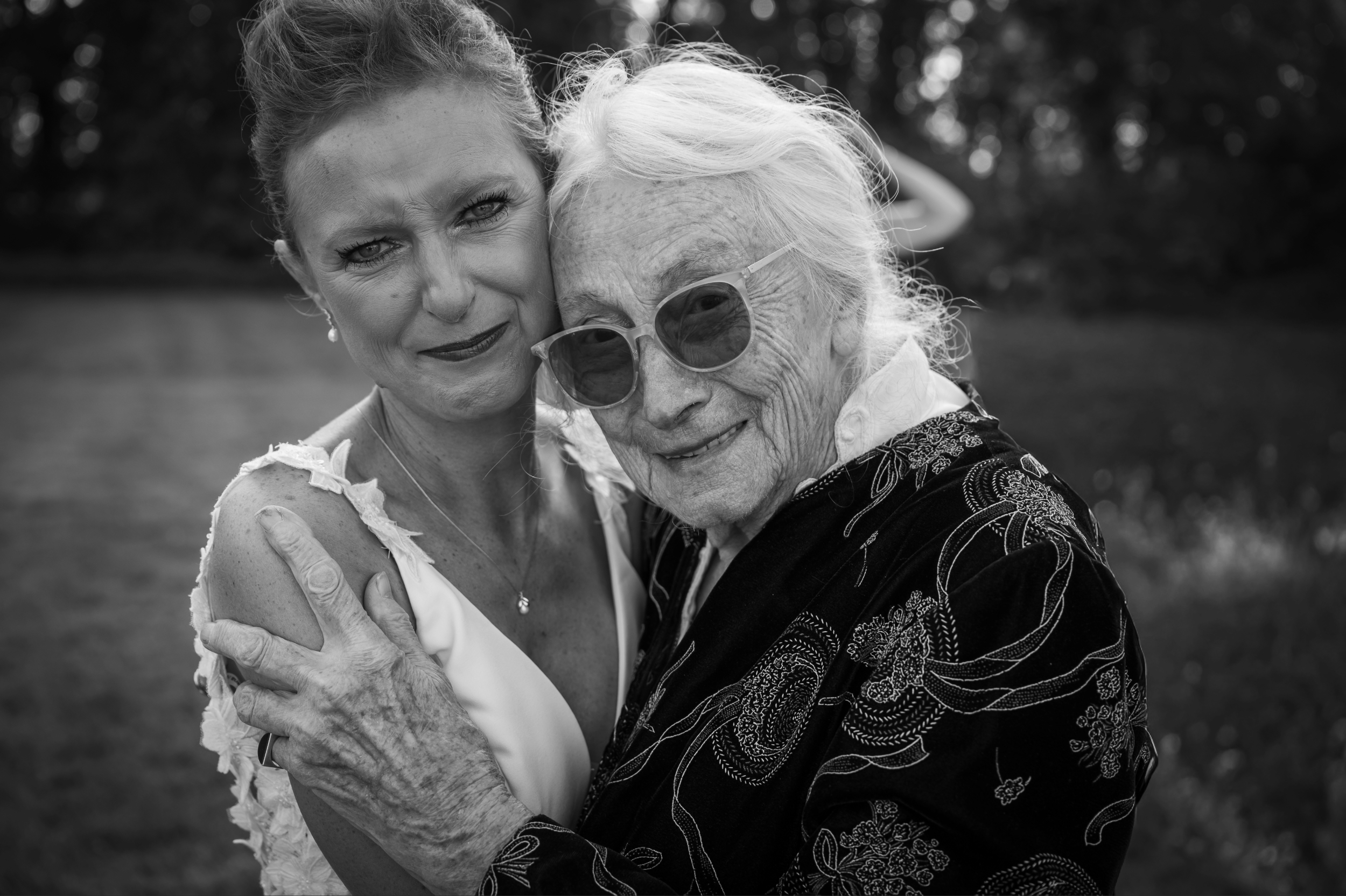 CAROLYNE CLIC