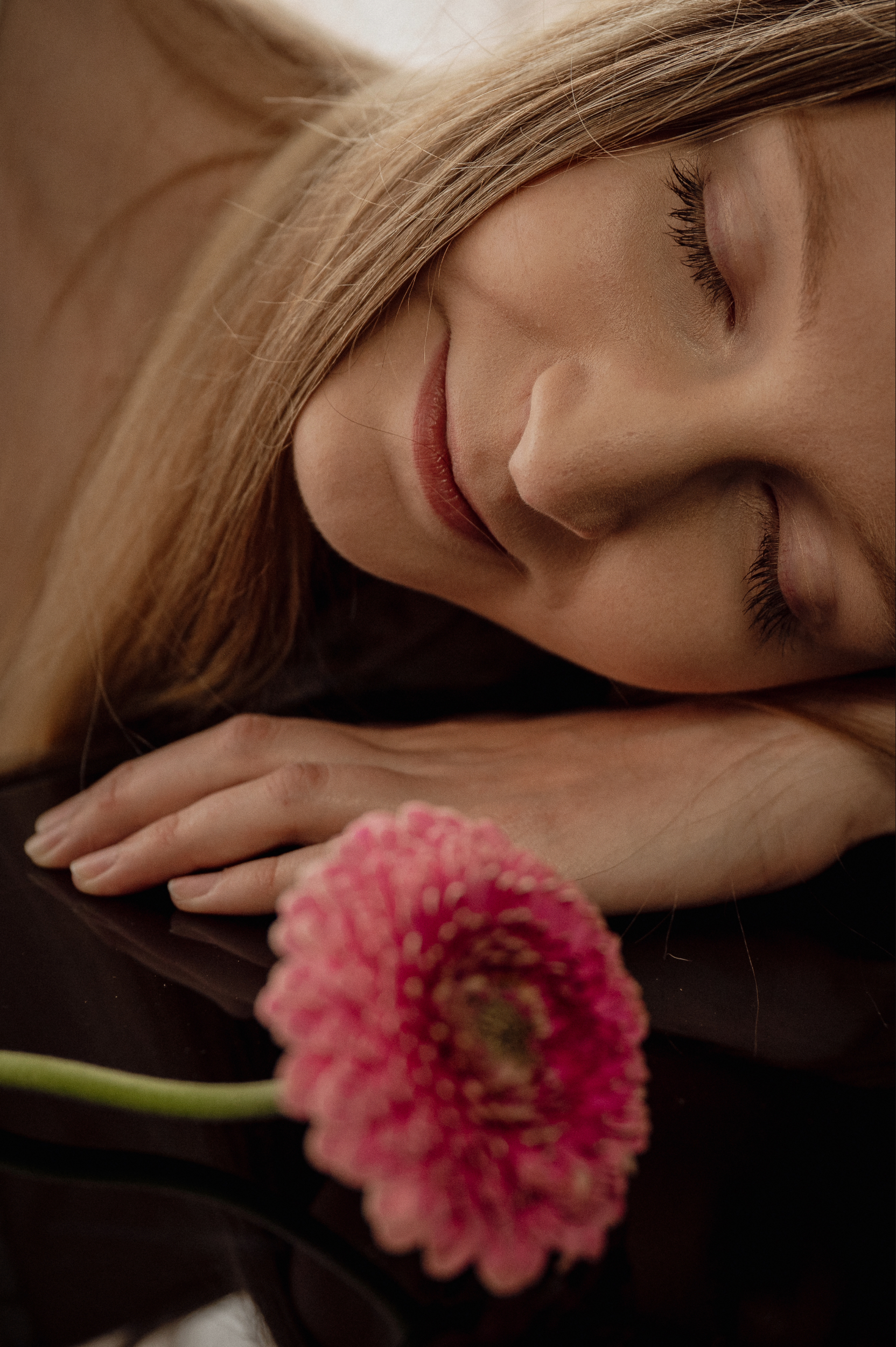 CAROLYNE CLIC